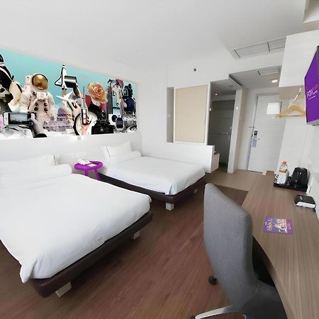 Royal Bay Hotel Makassar Luaran gambar