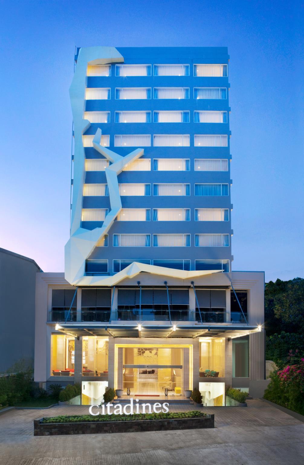 Royal Bay Hotel Makassar Luaran gambar