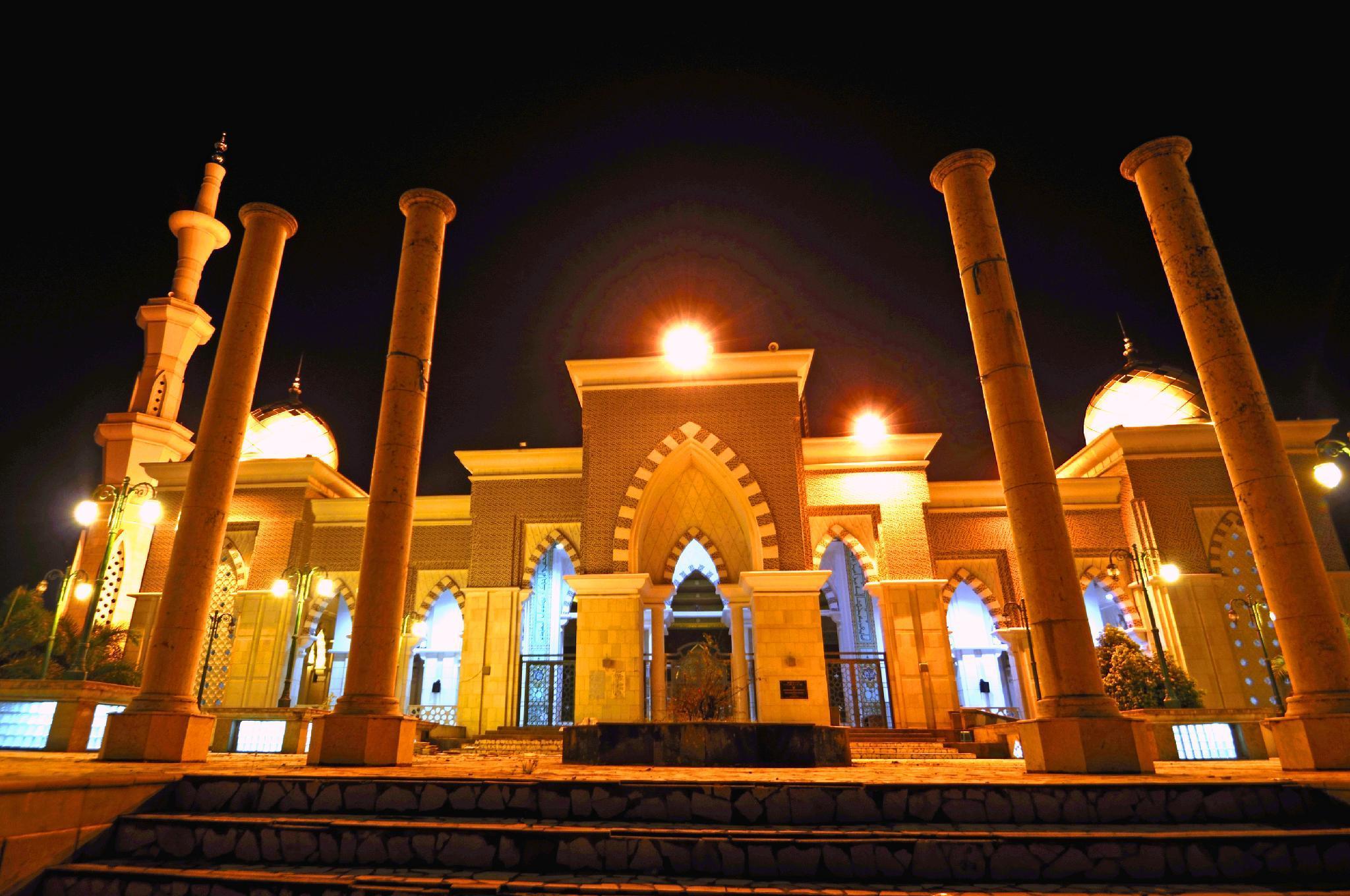Royal Bay Hotel Makassar Luaran gambar