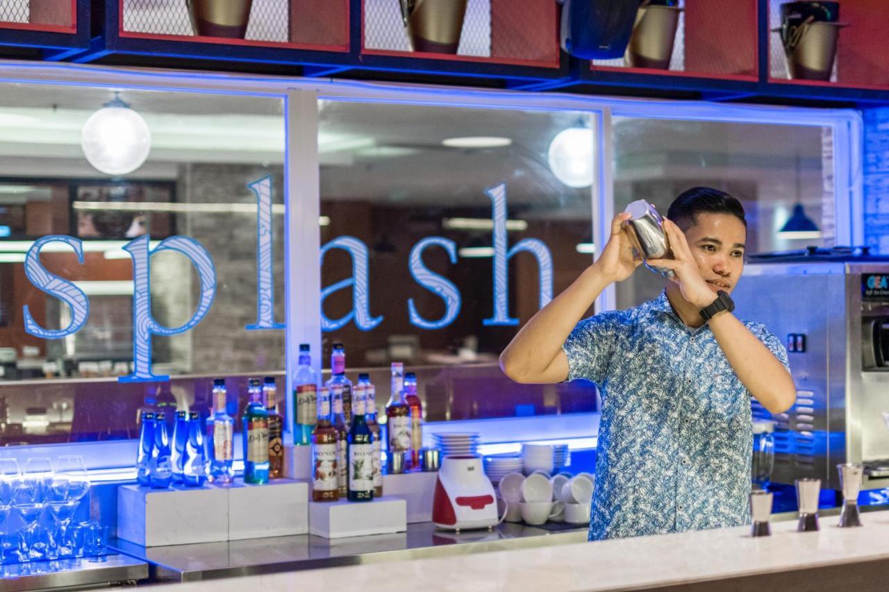 Royal Bay Hotel Makassar Luaran gambar